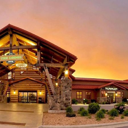 The Lodge At Mauston ภายนอก รูปภาพ