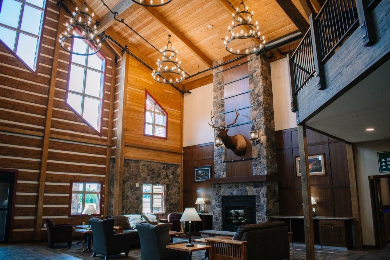 The Lodge At Mauston ภายนอก รูปภาพ