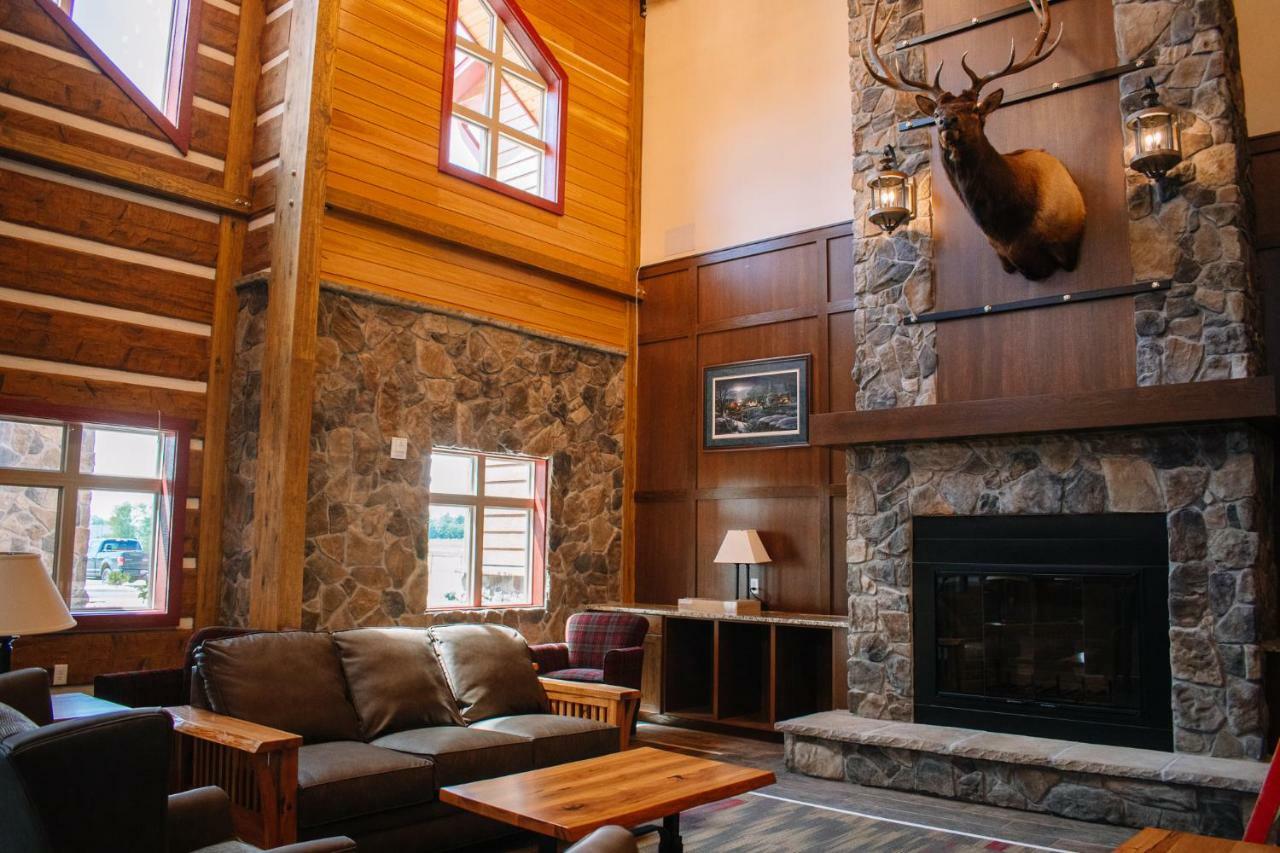 The Lodge At Mauston ภายนอก รูปภาพ
